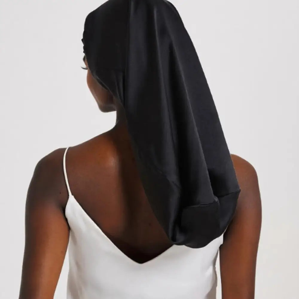 Bonnet en soie cheveux long