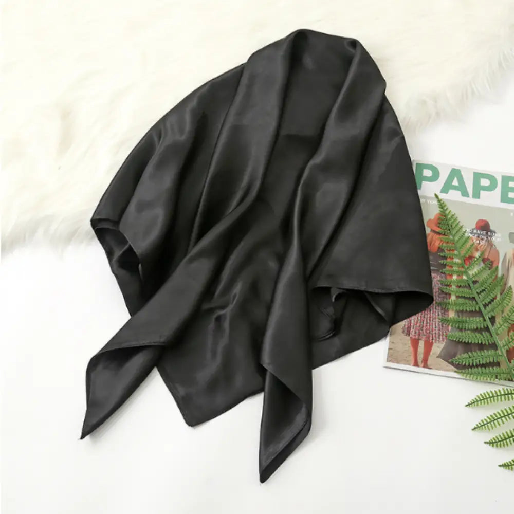 Foulard noir - 90 - 90 cm