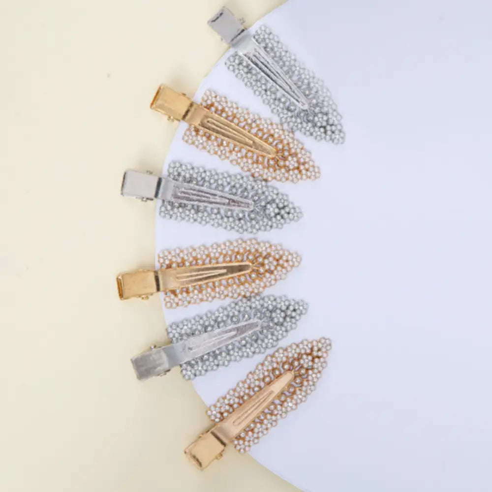 Petites pinces à cheveux