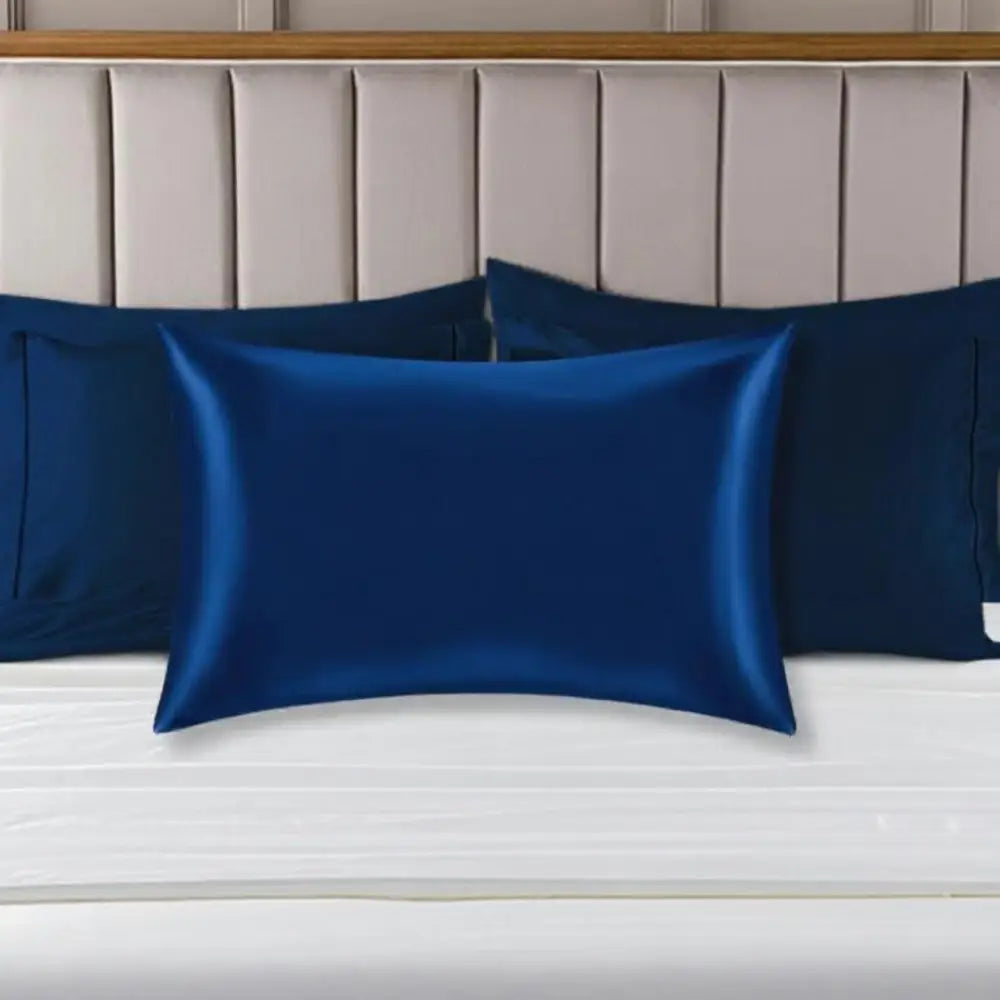 Taie d’oreiller bleu nuit