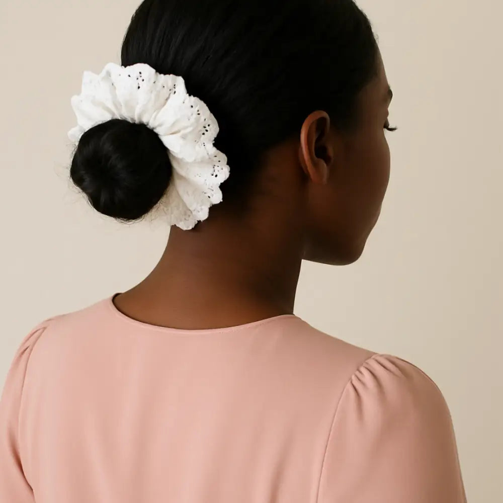 Chouchou fleurs cheveux