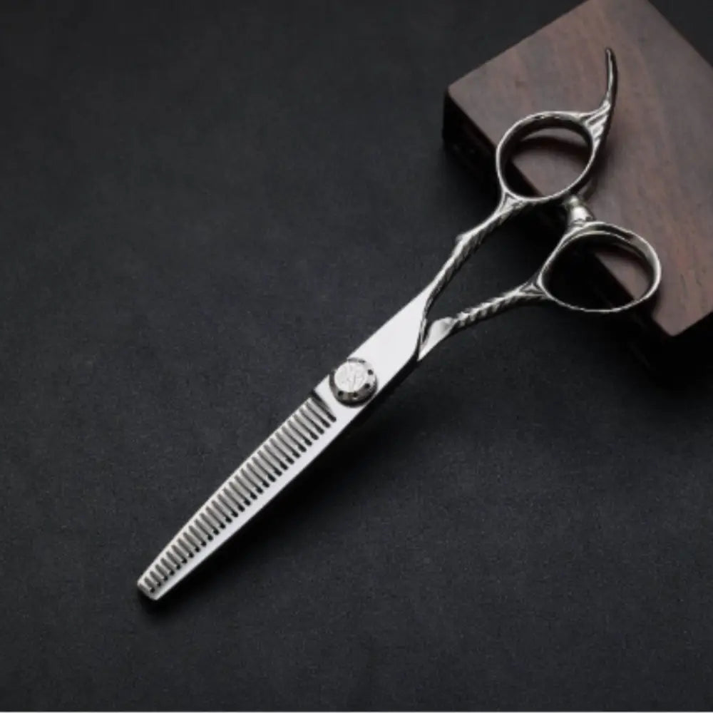Ciseaux coiffure droitier - A dents / 6 pouces