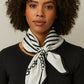 Foulard noir et blanc