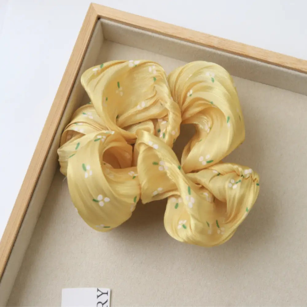 Scrunchie en satin - Jaune