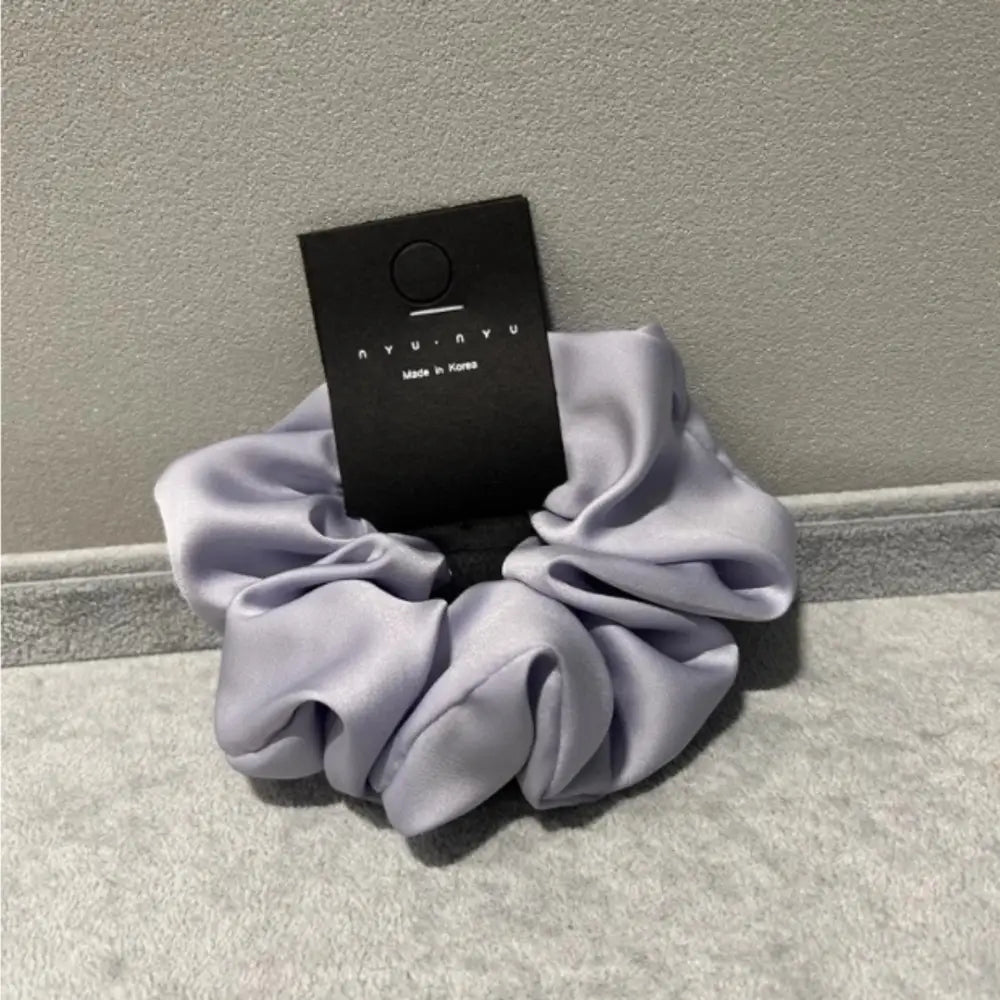 Scrunchies en soie - Gris violet