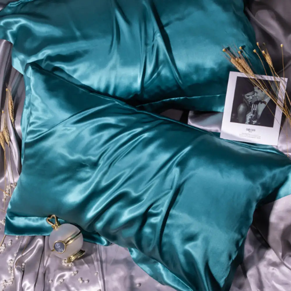 Taie d’oreiller en satin bienfaits - Bleu paon